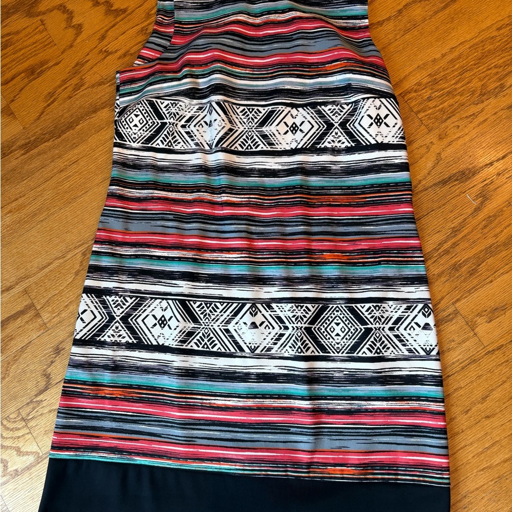 Pattern Sleeveless Dress - Picture 8 of 14
